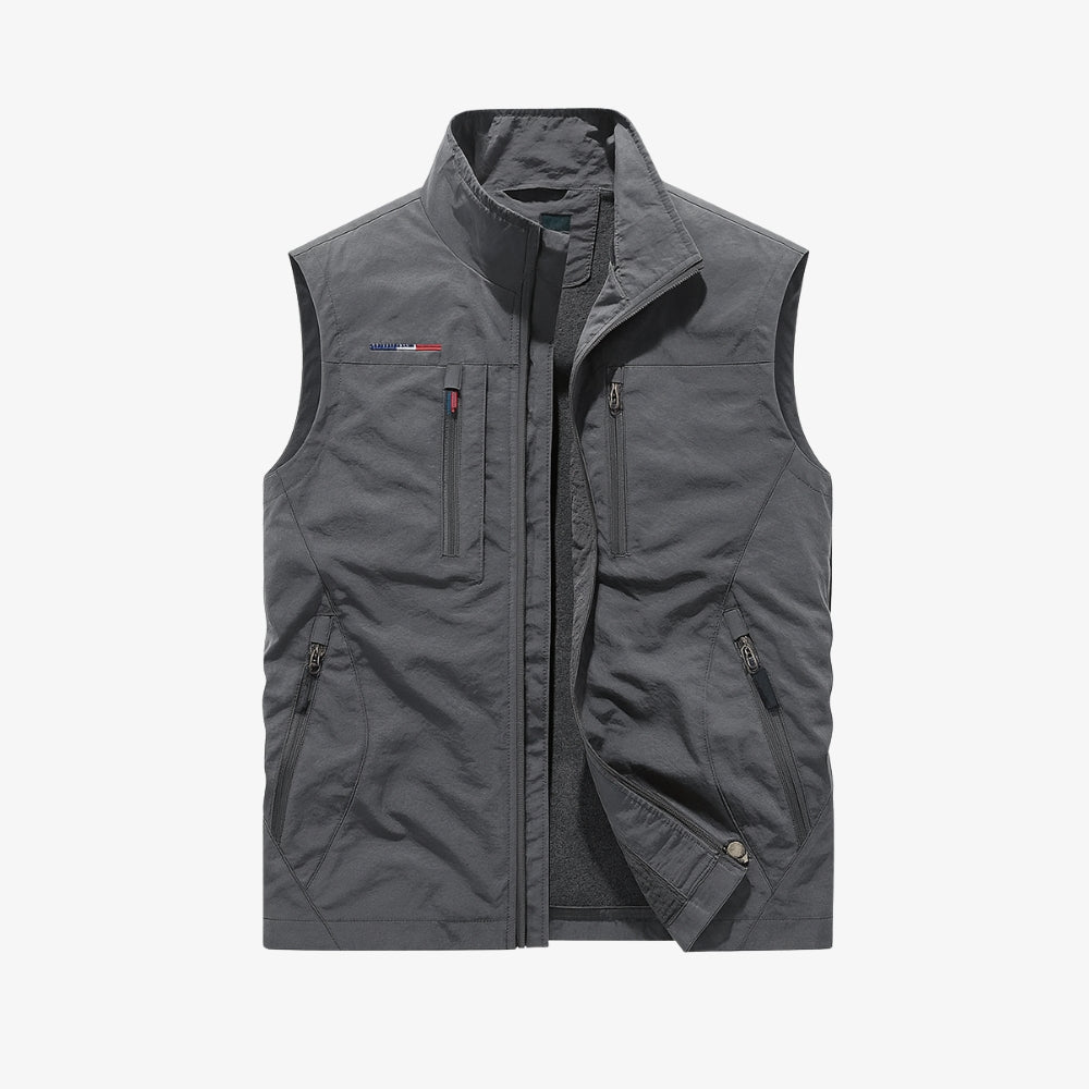 Levrae | Sleeveless Zip-Up Vest